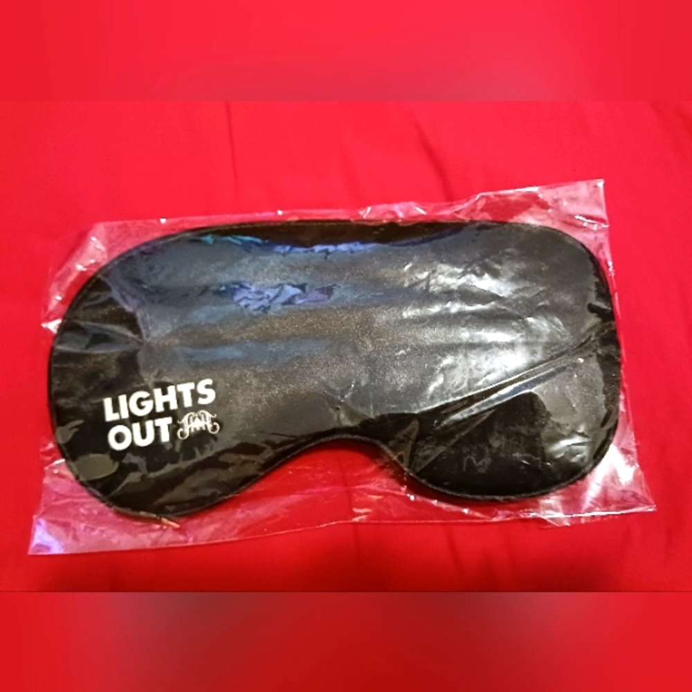 HEAVY HITTERS 420 LIGHTS OUT, Sleep Eye Mask. Brand New.